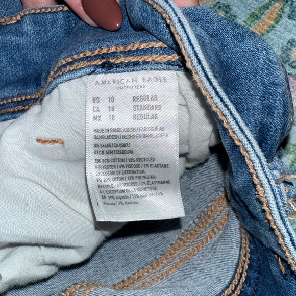 American Eagle jeans - Picture 3 of 3